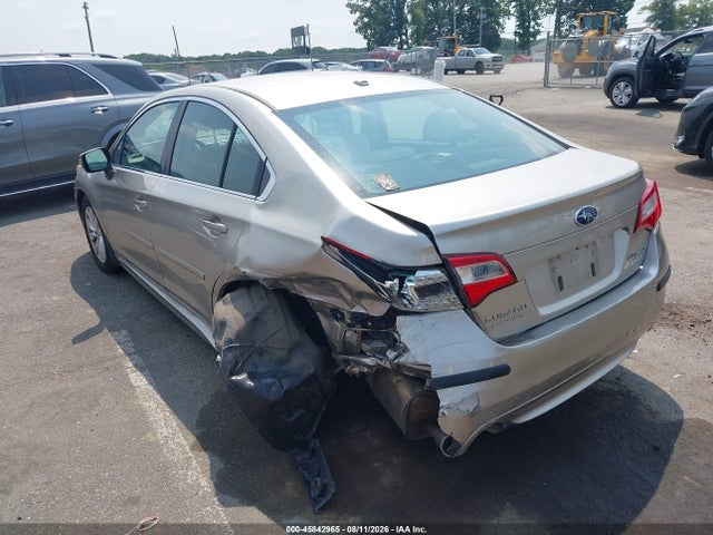 2015 Subaru Legacy 2.5i Premium მანქანა იყიდება აუქციონზე, vin: 4S3BNAH67F3037658, აუქციონის ნომერი: 45842965