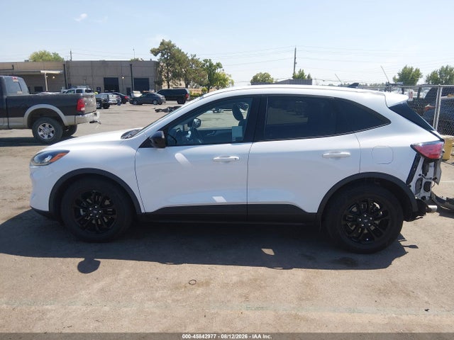 1FMCU0BZ9LUA80470 Ford Escape Se Sport Hybrid