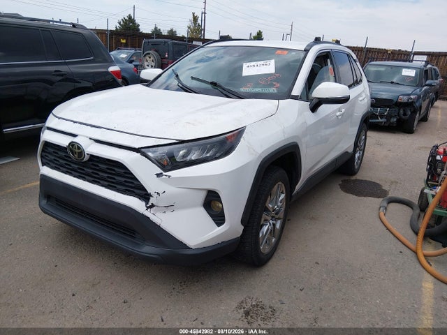 Toyota Rav4 Xle Premium 2020 JTMA1RFVXLD057909 Image 2