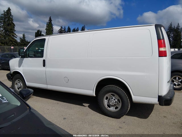 Chevrolet Express 2500 Work Van 2015 1GCWGFFF2F1172361 Image 14