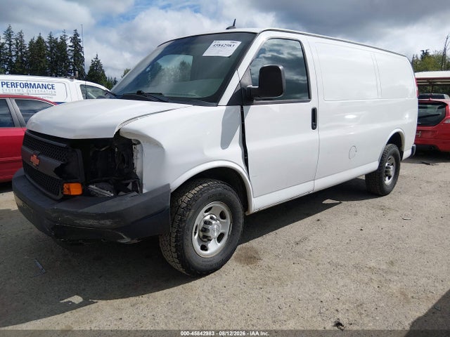 Chevrolet Express 2500 Work Van 2015 1GCWGFFF2F1172361 Image 2