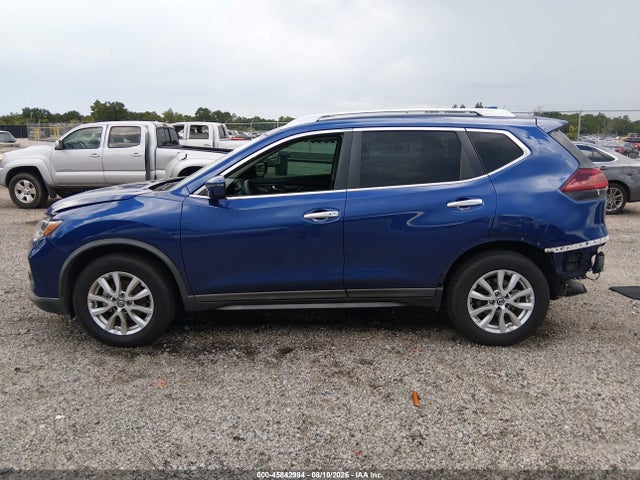 2020 Nissan Rogue Sv Fwd მანქანა იყიდება აუქციონზე, vin: KNMAT2MT2LP542742, აუქციონის ნომერი: 45842984