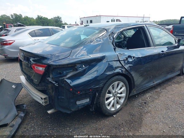 Продаж на аукціоні авто 2019 Toyota Camry Le, vin: 4T1B11HK0KU796788, номер лоту: 45843029