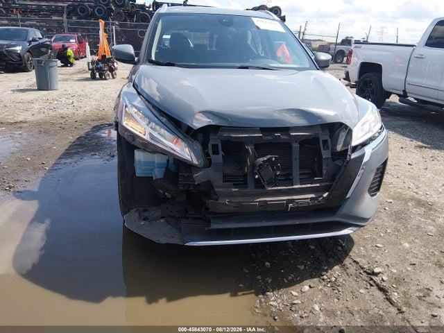45843070 :رقم المزاد ، 3N1CP5CV2ML527689 vin ، 2021 Nissan Kicks Sv Xtronic Cvt مزاد بيع