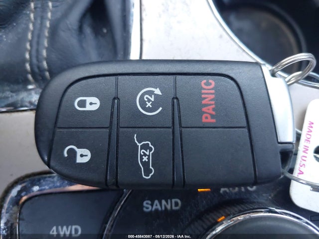 1C4RJFCG6HC769046 Jeep Grand Cherokee Overland