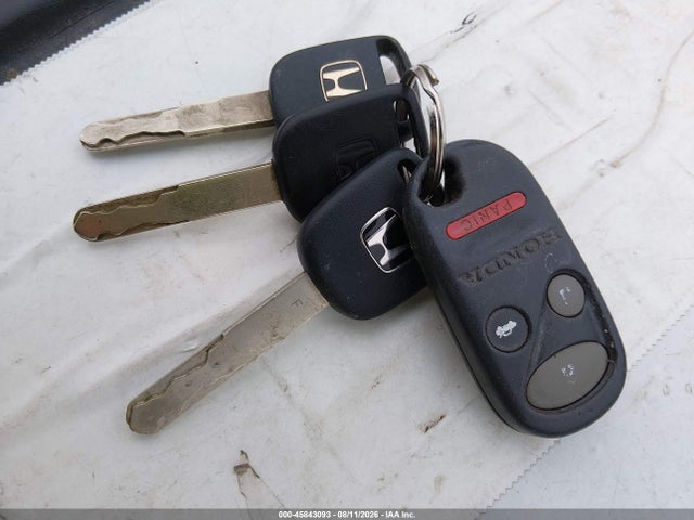45843093 :رقم المزاد ، JHLRD788X3C008661 vin ، 2003 Honda Cr-v Ex مزاد بيع