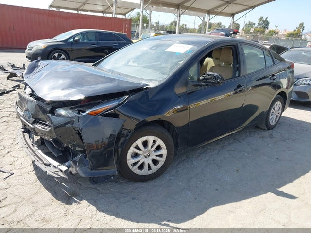 Toyota Prius Le 2021 JTDKAMFU9M3134579 Image 2