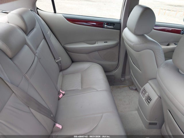 2004 Lexus Es 330 მანქანა იყიდება აუქციონზე, vin: JTHBA30G245020035, აუქციონის ნომერი: 45843142