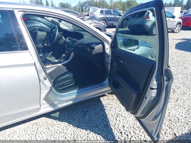 Aukcja sprzedaży 2015 Honda Accord Hybrid Touring, vin: 1HGCR6F79FA012937, numer aukcji: 45843154