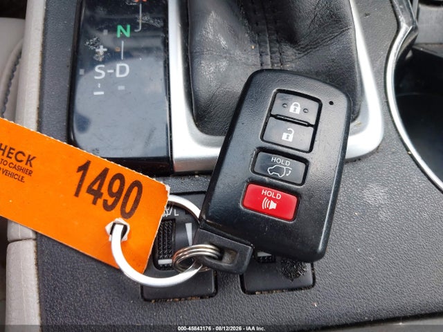Продаж на аукціоні авто 2019 Toyota Highlander Xle, vin: 5TDJZRFH6KS572430, номер лоту: 45843176