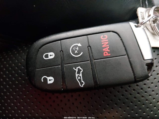 Chrysler 200 S 2015 1C3CCCDG6FN718035 Image 11