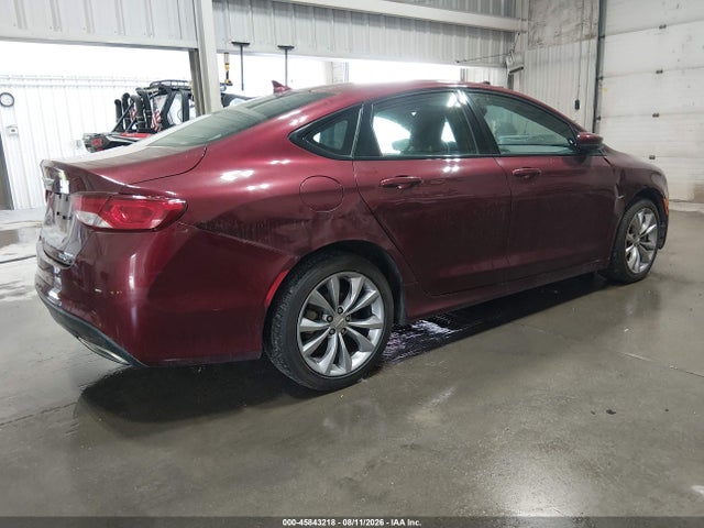 Chrysler 200 S 2015 1C3CCCDG6FN718035 Image 4