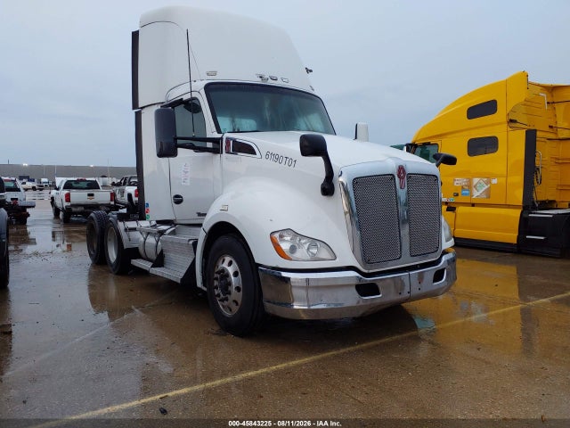 Продаж на аукціоні авто 2016 Kenworth Construction T680, vin: 1XKYD49X8GJ119616, номер лоту: 45843225