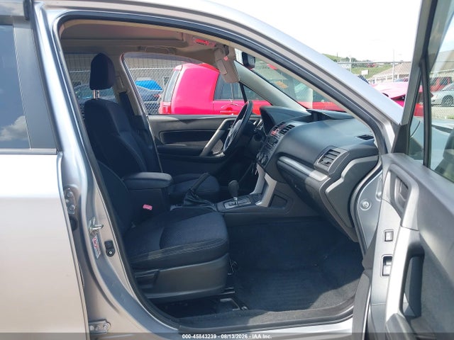 45843239 :رقم المزاد ، JF2SJAEC8EH409968 vin ، 2014 Subaru Forester 2.5i Premium مزاد بيع