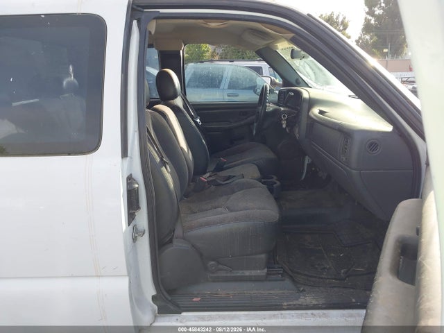 Продаж на аукціоні авто 2005 Gmc Sierra 2500hd Work Truck, vin: 1GDHC29U15E299967, номер лоту: 45843242