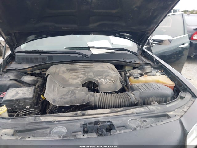 45843252 :رقم المزاد ، 2C3CCAAG9FH820236 vin ، 2015 Chrysler 300 Limited مزاد بيع