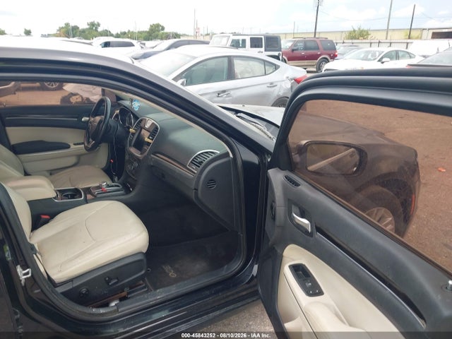 45843252 :رقم المزاد ، 2C3CCAAG9FH820236 vin ، 2015 Chrysler 300 Limited مزاد بيع