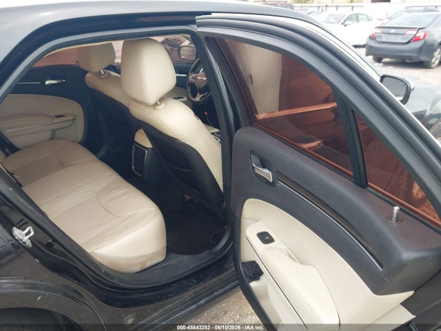 45843252 :رقم المزاد ، 2C3CCAAG9FH820236 vin ، 2015 Chrysler 300 Limited مزاد بيع
