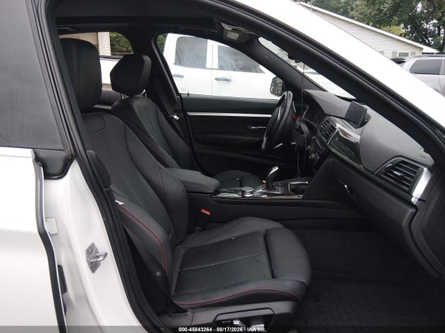 45843264 :رقم المزاد ، WBA8Z9C53JB219803 vin ، 2018 Bmw 330i Gran Turismo Xdrive مزاد بيع