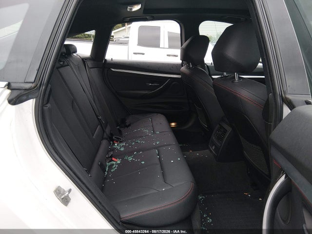 45843264 :رقم المزاد ، WBA8Z9C53JB219803 vin ، 2018 Bmw 330i Gran Turismo Xdrive مزاد بيع