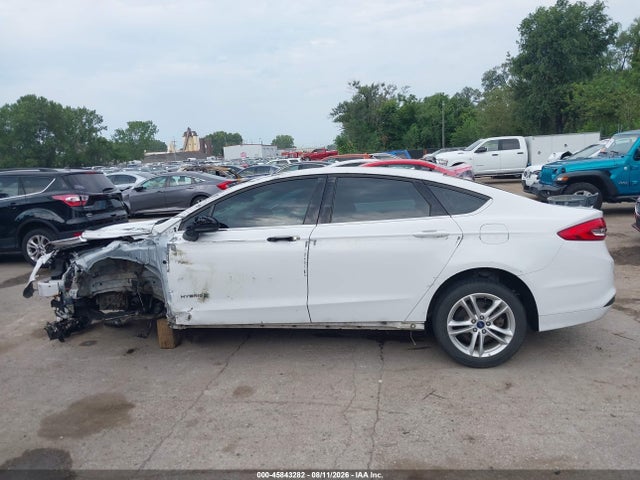 45843282 :رقم المزاد ، 3FA6P0UU4JR101035 vin ، 2018 Ford Fusion Hybrid S مزاد بيع
