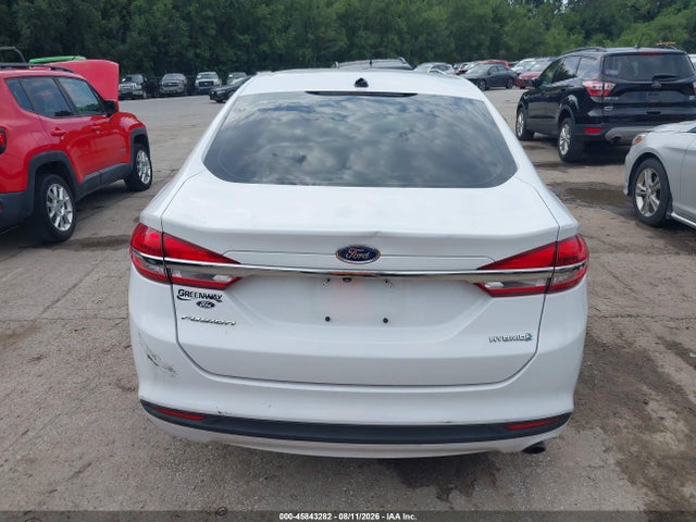45843282 :رقم المزاد ، 3FA6P0UU4JR101035 vin ، 2018 Ford Fusion Hybrid S مزاد بيع