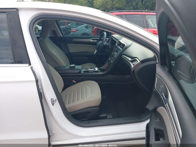 45843282 :رقم المزاد ، 3FA6P0UU4JR101035 vin ، 2018 Ford Fusion Hybrid S مزاد بيع