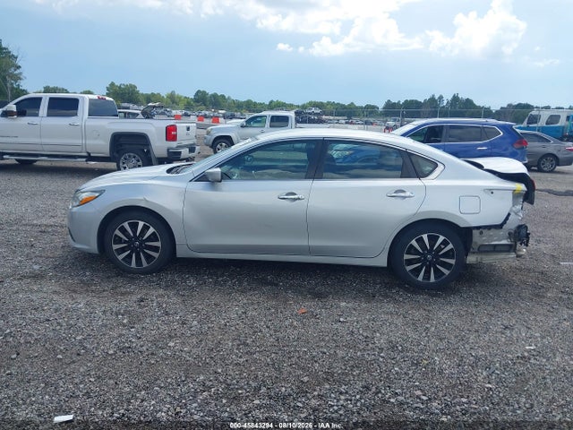 Aukcja sprzedaży 2018 Nissan Altima 2.5 Sv, vin: 1N4AL3AP3JC256275, numer aukcji: 45843294