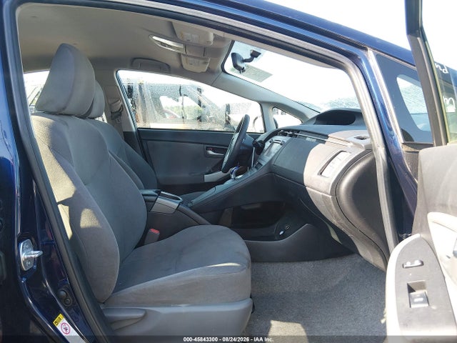 JTDKN3DU9E1736249 Toyota Prius Three