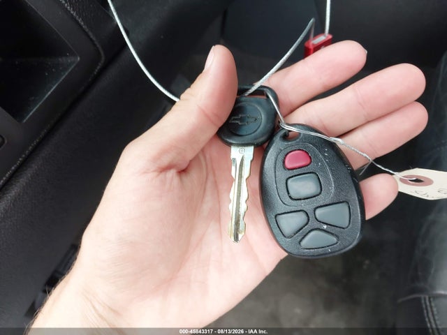 45843317 :رقم المزاد ، 1GNSCJE05DR101087 vin ، 2013 Chevrolet Suburban Lt مزاد بيع