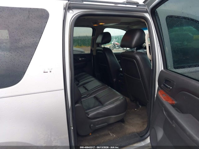 45843317 :رقم المزاد ، 1GNSCJE05DR101087 vin ، 2013 Chevrolet Suburban Lt مزاد بيع