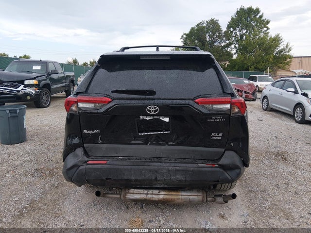 2023 Toyota Rav4 Xle Premium მანქანა იყიდება აუქციონზე, vin: 2T3A1RFV1PW388225, აუქციონის ნომერი: 45843339