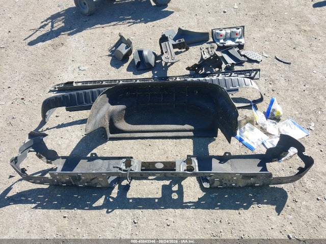 Chevrolet Silverado 1500 Lt 2017 1GCUKREC0HF240077 Image 12