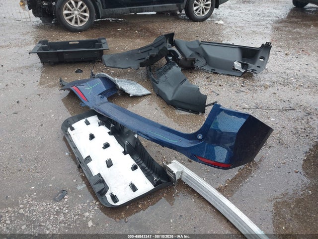 3GNAXHEV8NS245462 Chevrolet Equinox Fwd Ls