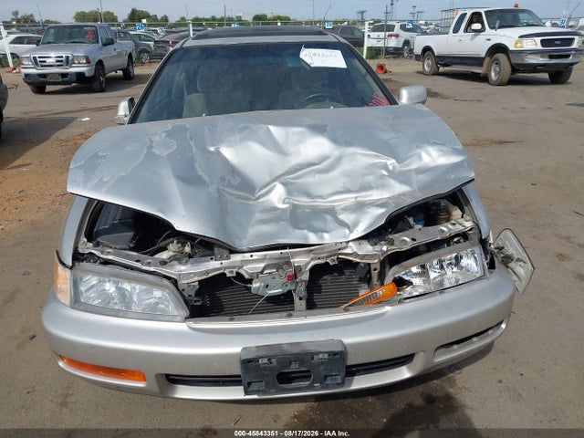 45843351 :رقم المزاد ، 1HGCD7158TA019481 vin ، 1996 Honda Accord Ex/ex-r مزاد بيع