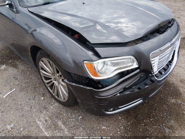 Продажа на аукционе авто 2013 Chrysler 300c, vin: 2C3CCAEG4DH740012, номер лота: 45843393