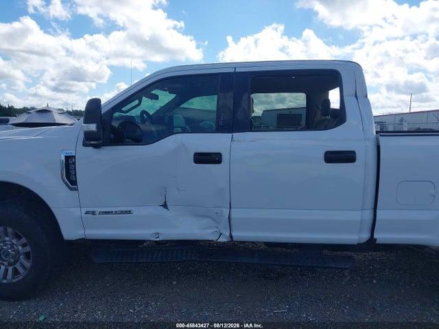 Продажа на аукционе авто 2017 Ford F-250 Xlt, vin: 1FT7W2BT7HEE20630, номер лота: 45843427