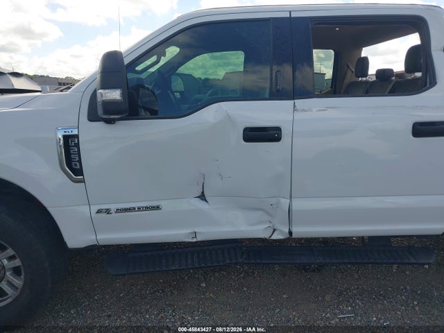 Продажа на аукционе авто 2017 Ford F-250 Xlt, vin: 1FT7W2BT7HEE20630, номер лота: 45843427