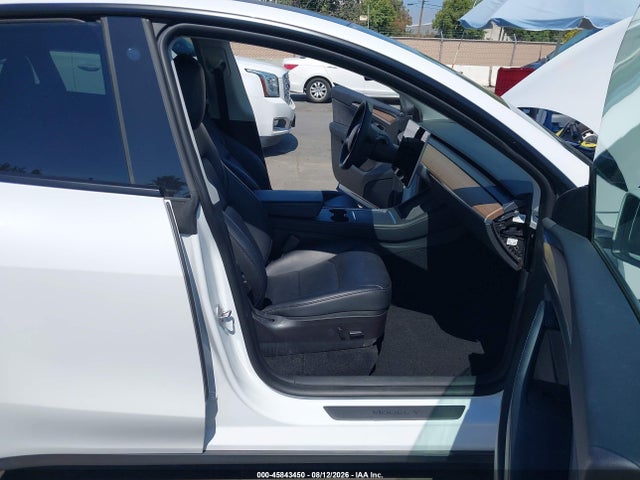Aukcja sprzedaży 2022 Tesla Model Y Long Range Dual Motor All-wheel Drive, vin: 7SAYGDEE4NF575417, numer aukcji: 45843450