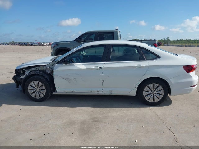 3VWC57BUXKM178065 Volkswagen Jetta 1.4t R-line/1.4t S/1.4t Se