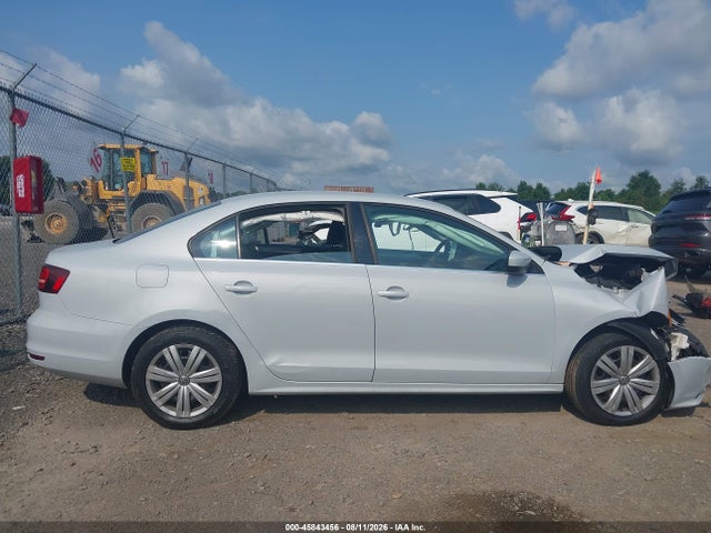 Продажа на аукционе авто 2017 Volkswagen Jetta 1.4t S, vin: 3VW2B7AJ4HM381246, номер лота: 45843456