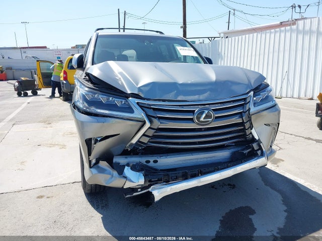 Lexus LX 570 2017 JTJHY7AX1H4246525 Image 12