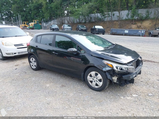 Auction sale of the 2017 Kia Forte Lx, vin: KNAFK5A88H5679971, lot number: 45843502
