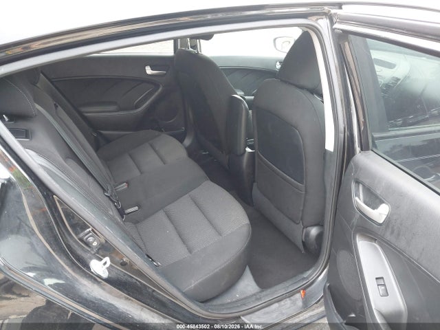 Auction sale of the 2017 Kia Forte Lx, vin: KNAFK5A88H5679971, lot number: 45843502