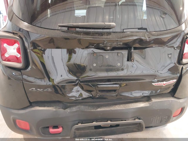 45843516 :رقم المزاد ، ZACCJBCB6JPH18389 vin ، 2018 Jeep Renegade Trailhawk 4x4 مزاد بيع