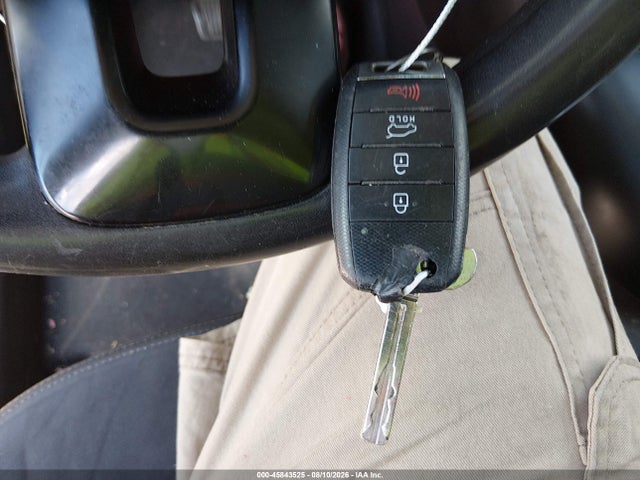 45843525 :رقم المزاد ، KNDJN2A21F7810366 vin ، 2015 Kia Soul مزاد بيع
