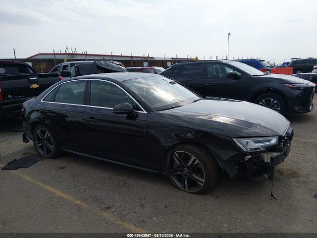2018 Audi A4 2.0t Premium/2.0t Tech Premium მანქანა იყიდება აუქციონზე, vin: WAUENAF46JA035335, აუქციონის ნომერი: 45843547
