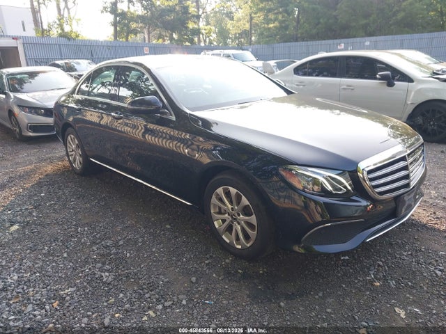 Aukcja sprzedaży 2018 Mercedes-benz E 300 4matic, vin: WDDZF4KB5JA390185, numer aukcji: 45843556