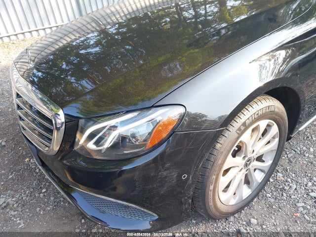 Aukcja sprzedaży 2018 Mercedes-benz E 300 4matic, vin: WDDZF4KB5JA390185, numer aukcji: 45843556