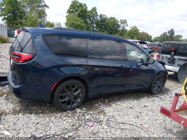 Продажа на аукционе авто 2022 Chrysler Pacifica Touring L, vin: 2C4RC1BG6NR134359, номер лота: 45843564